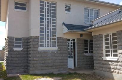 🏡 3-Bedroom House with DSQ for Sale in Milimani, Kitengela – Gated Community Living